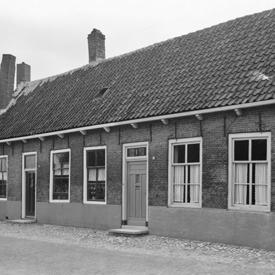 Geertesplein 15, Kloetinge