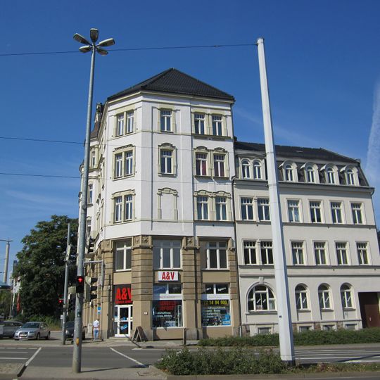 Mietshaus Ludwig-Erhard-Straße 1