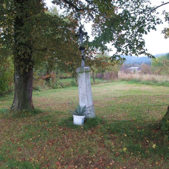 Kříž jižně od Kolovče