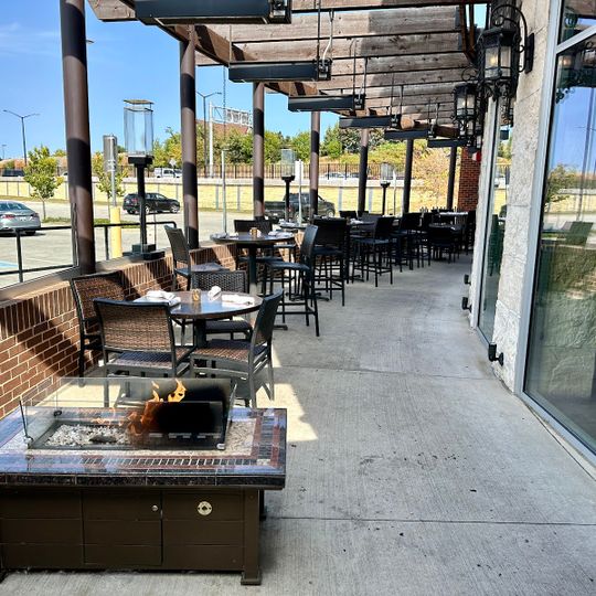 Uncle Julio's Brookfield