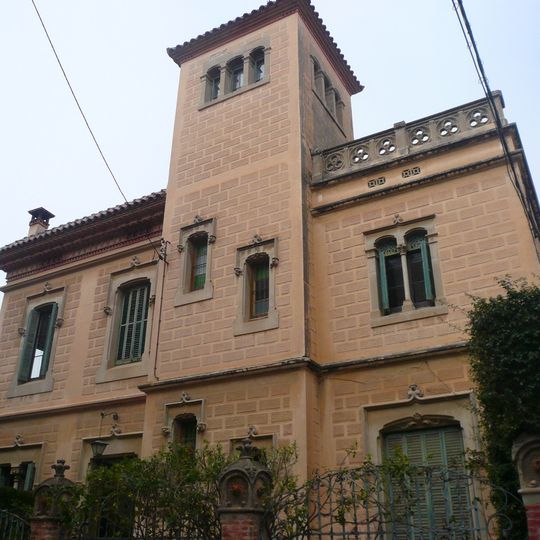 Casa Antoni Carreras i Robert