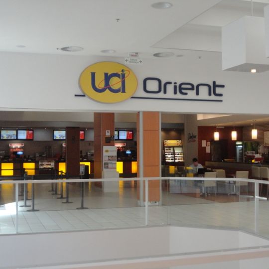 UCI Orient Paralela