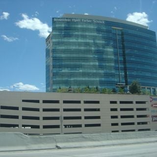 Molasky Corporate Center