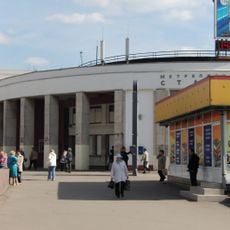 Наземный вестибюль станции метро Рижская