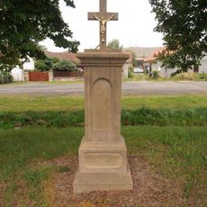 Kříž v Malinové na návsi