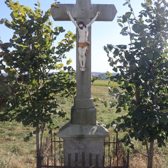 Kříž západně od Opatova