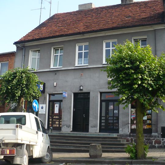 14 Wiosny Ludów Square in Miłosław