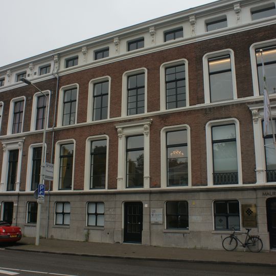 Mauritskade 27, The Hague