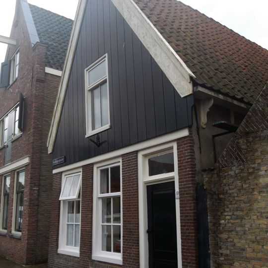 Kralingergracht 10, De Rijp