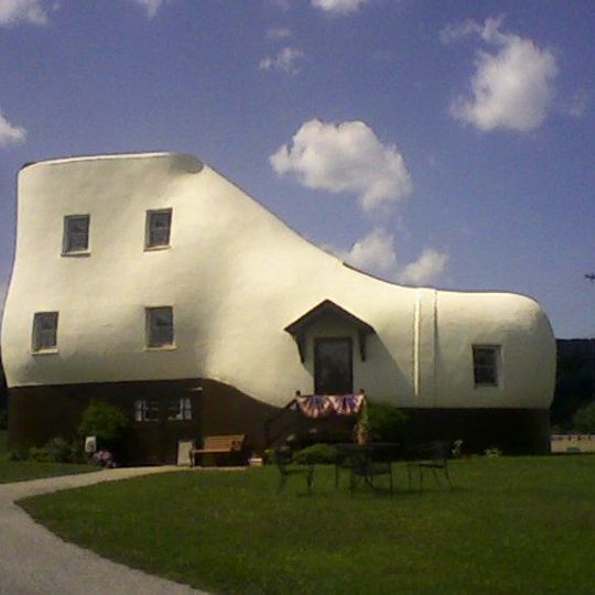 Haines Shoe House