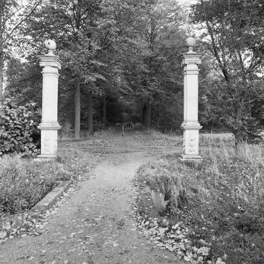 Zuilen bij Huis Bergh