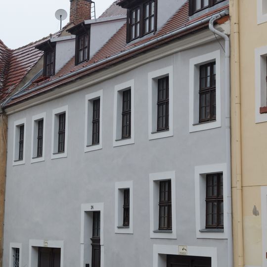 Wohnhaus in geschlossener Bebauung Kränzelstraße 24