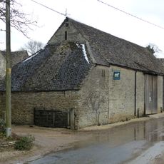 Barn to south of Manor Farmhouse