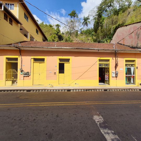 Edifício na Rua do Comércio nº 57 e 59