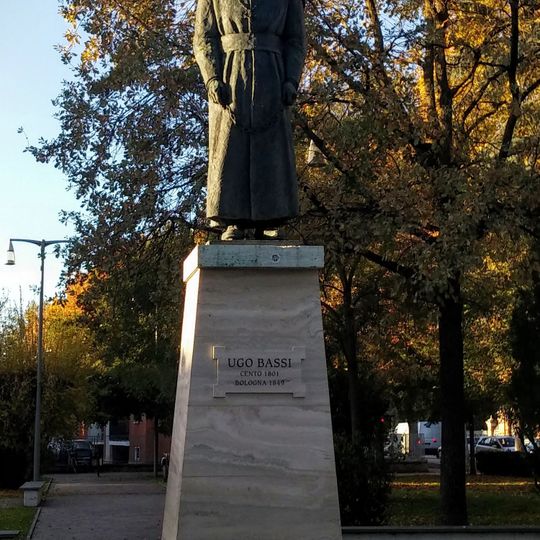 Statua di Ugo Bassi