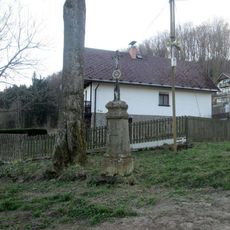 Kříž u křižovatky v Hradišti