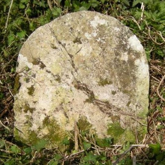 Milestone, 200m N of Filling Station on old road