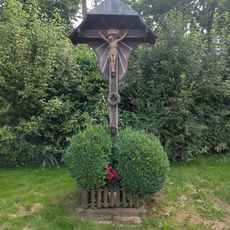 Wayside cross