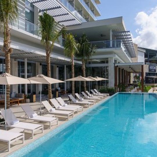 Renaissance Cancun Resort & Marina