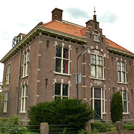 Voormalig weeshuis van de nederlands hervormde gemeente