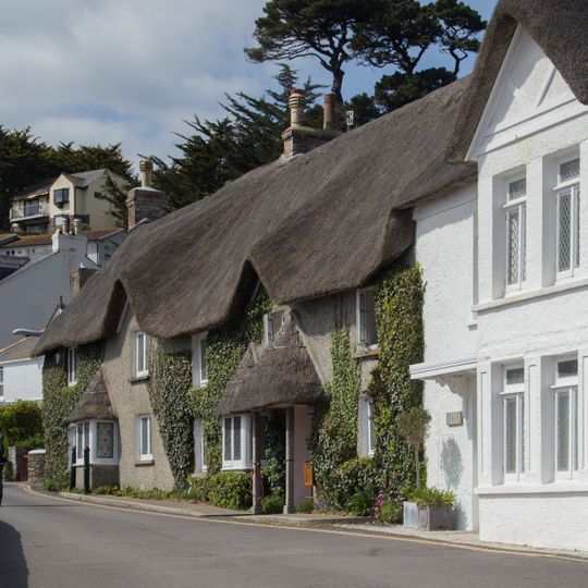 Bay Cottage, Seacliffe Warren And West Warren