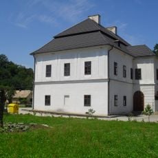 Kaštieľ so záhradou, záhrada