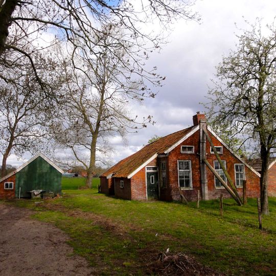 Arbeiderswoning, bijschuur