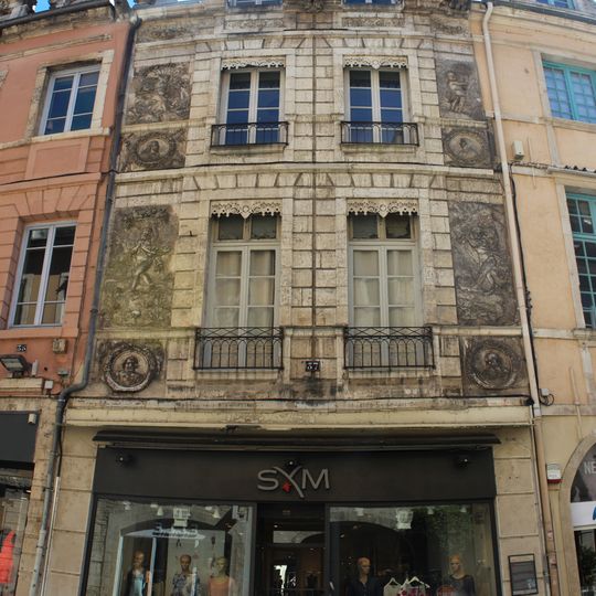 Maison des Quatre Saisons