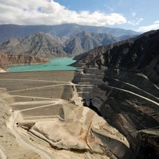 Los Caracoles Dam