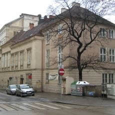 Palais Thurn-Valsassina