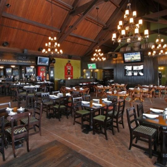 Mo's Irish Pub