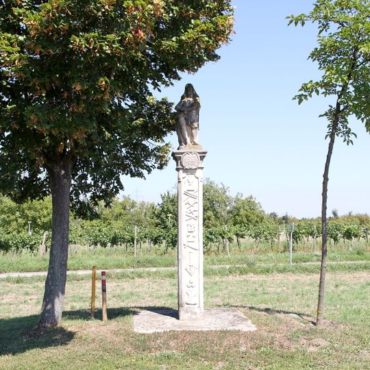 Pfeiler mit Ecce Homo-Figur bei Schützen am Gebirge