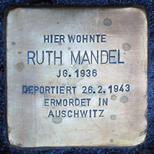 Stolperstein dedicated to Ruth Mandel