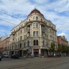 Rīgas krājaizdevu sabiedrības banka, tagad dzīvojamā ēka