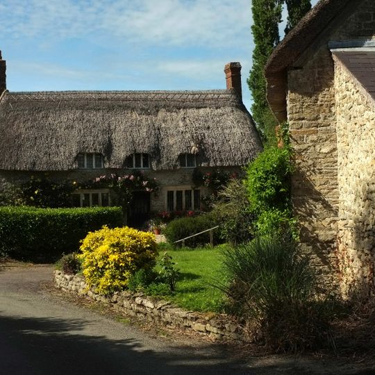 Town's End And Monmouth House