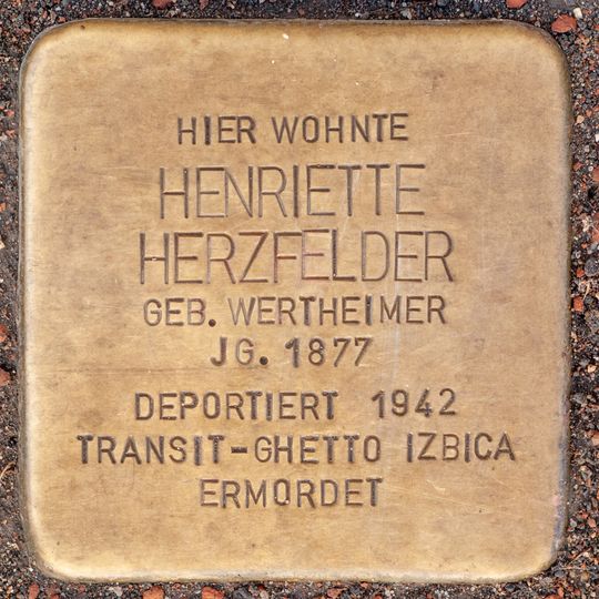 Stolperstein dedicated to Henriette Herzfelder