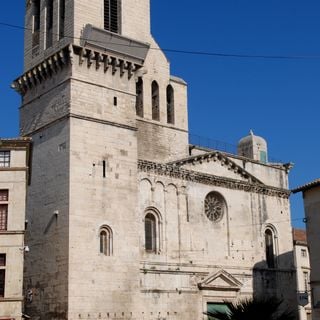 Cathédrale Notre-Dame-Et-Saint-Castor de Nîmes