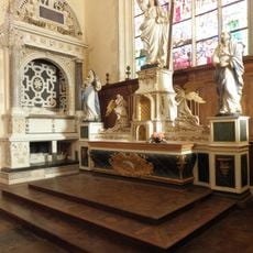 Maître-autel de la collégiale Sainte-Marie-Madeleine de Champeaux
