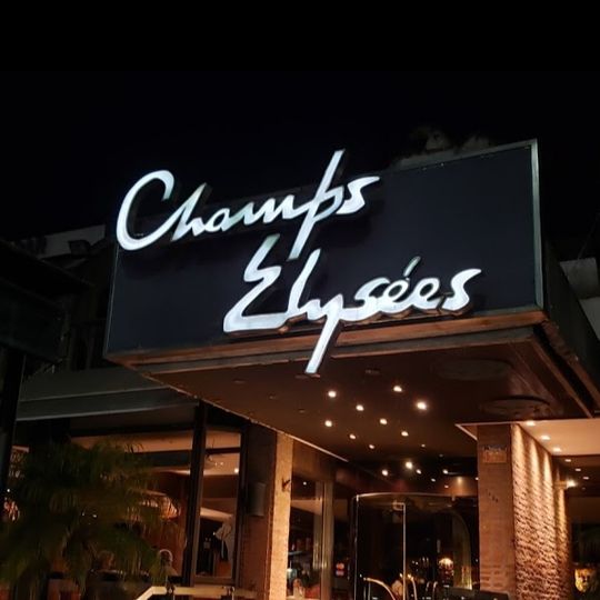Chaps Elysées