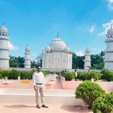 Taj Mahal Bangladesh