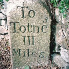 Milestone, 60m SW of Red Post Cross