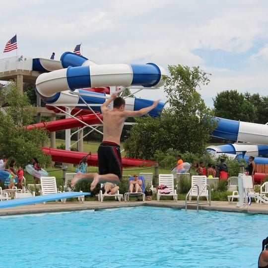Pelican Harbor Indoor Outdoor Aquatic Park