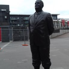 Herbert Chapman statue