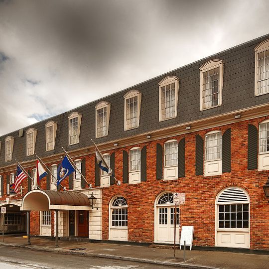 Best Western Plus French Quarter Courtyard Hotel