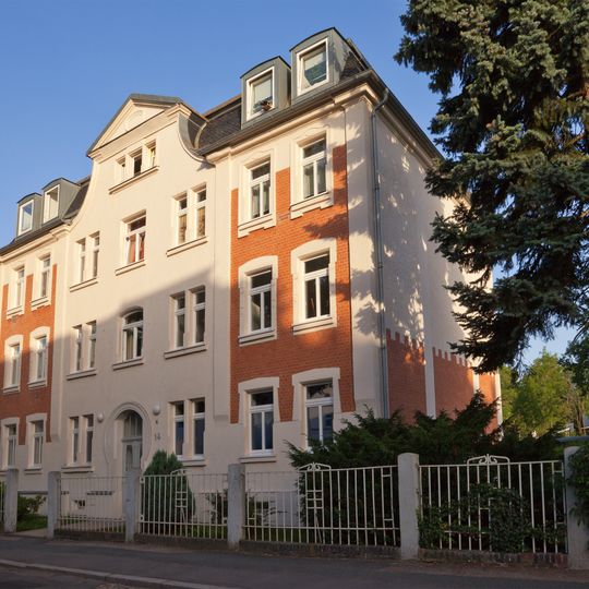 Mietshaus Forstweg 14