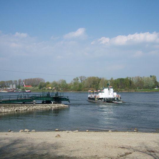 Rollfähre Korneuburg–Klosterneuburg