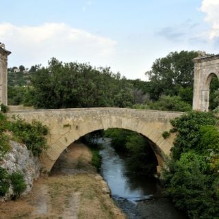 Pont Flavien