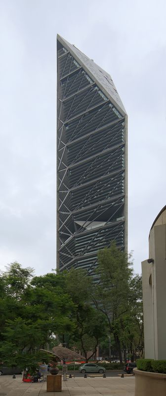 Torre Reforma - Gratte-ciel de bureaux sur Paseo de la Reforma, Mexico ...