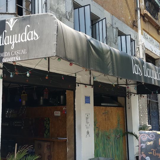 Las Tlayudas, comida casual oaxaqueña