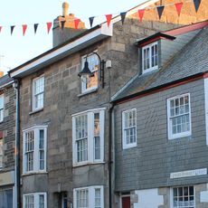 4, Lower Market Square